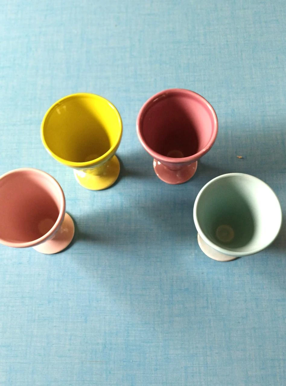 Set van 4 vintage kegelvormige ijsschaaltjes – photo 2